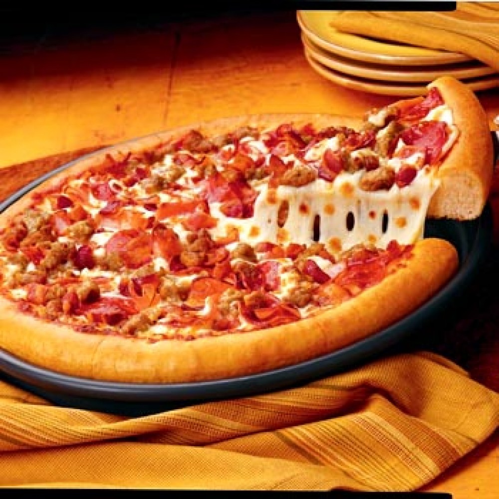 Seafood Symphony Pizza – Family Size