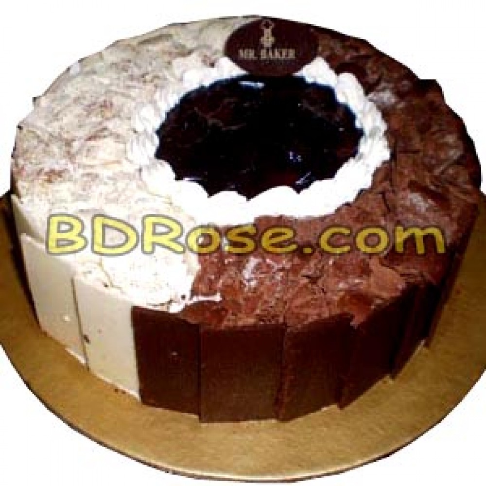 Mr. Baker – Half kg Mix Forest Round Cake