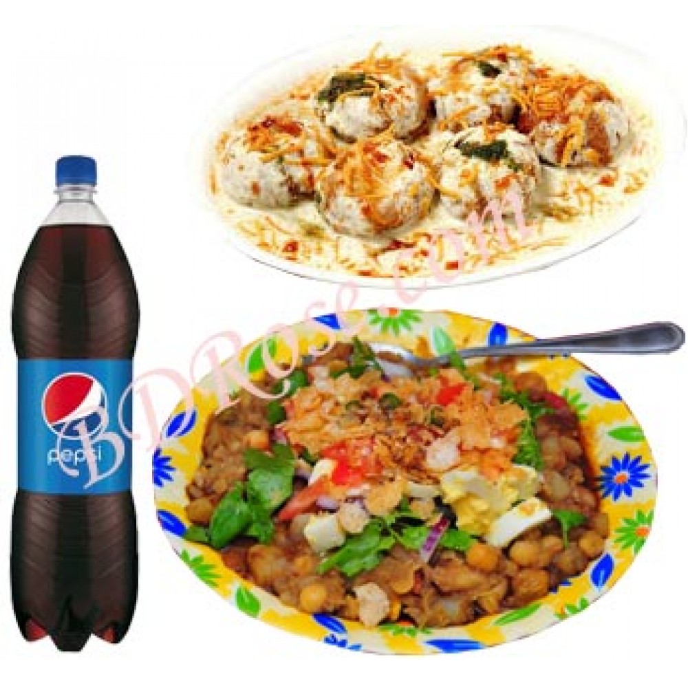  Doi Fuchka with Chotpoti and Pepsi