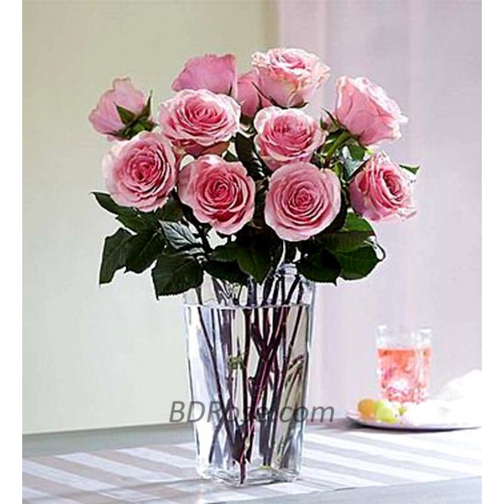 12pcs Imported Pink Roses in a Vase