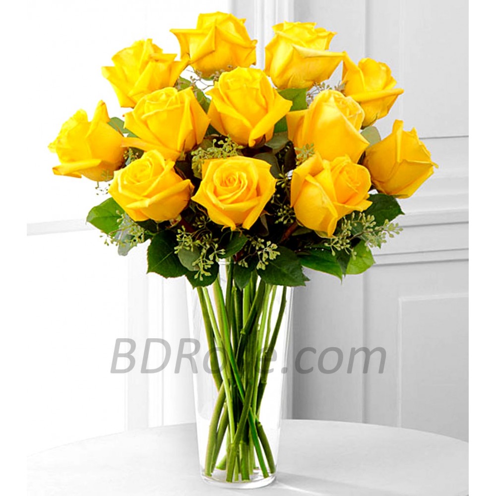 12pcs Yellow Imported Roses in a Vase