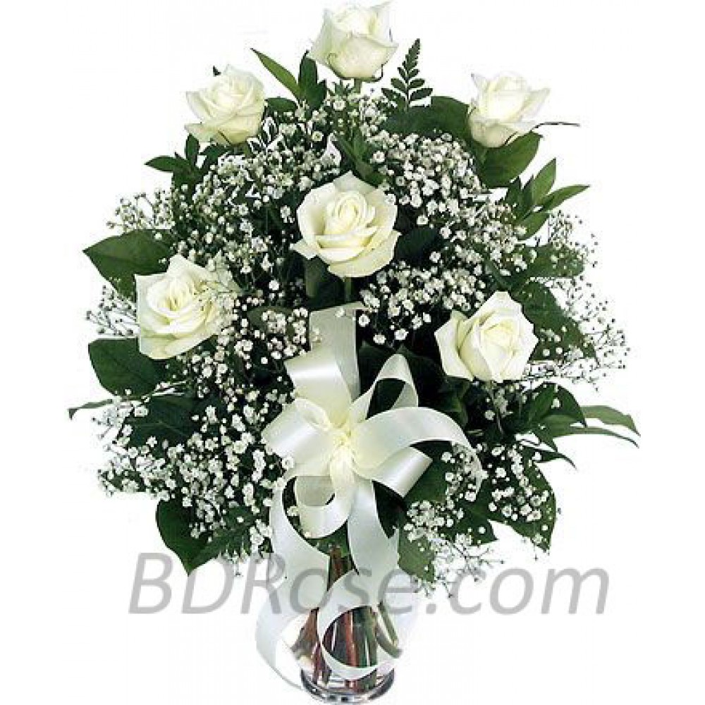 Imported half dozen white Rose in a Vase