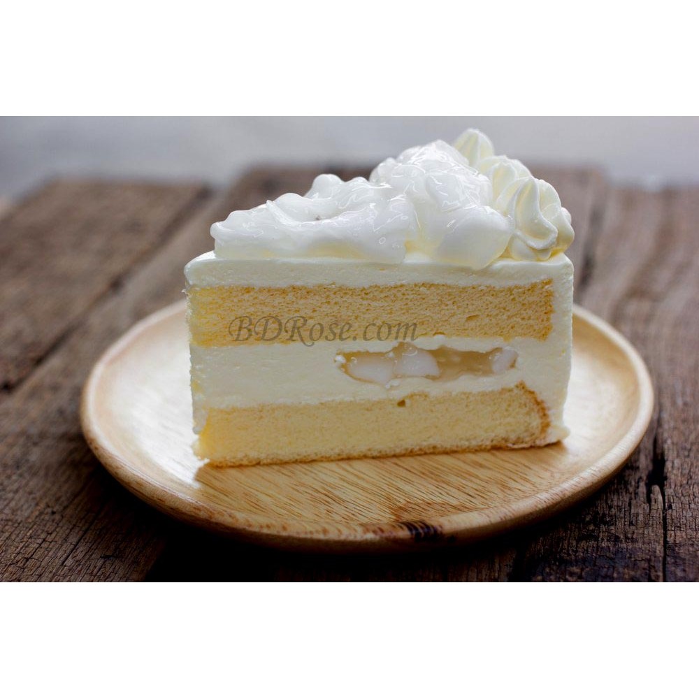 Napoleon cake – Homemade vanilla, pastry … – License Images – 13365032 ❘  StockFood