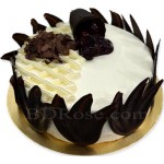 California- 2.2 Pounds New Black Forest Round Cake