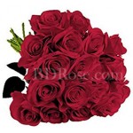 18 pcs red roses in bouquet